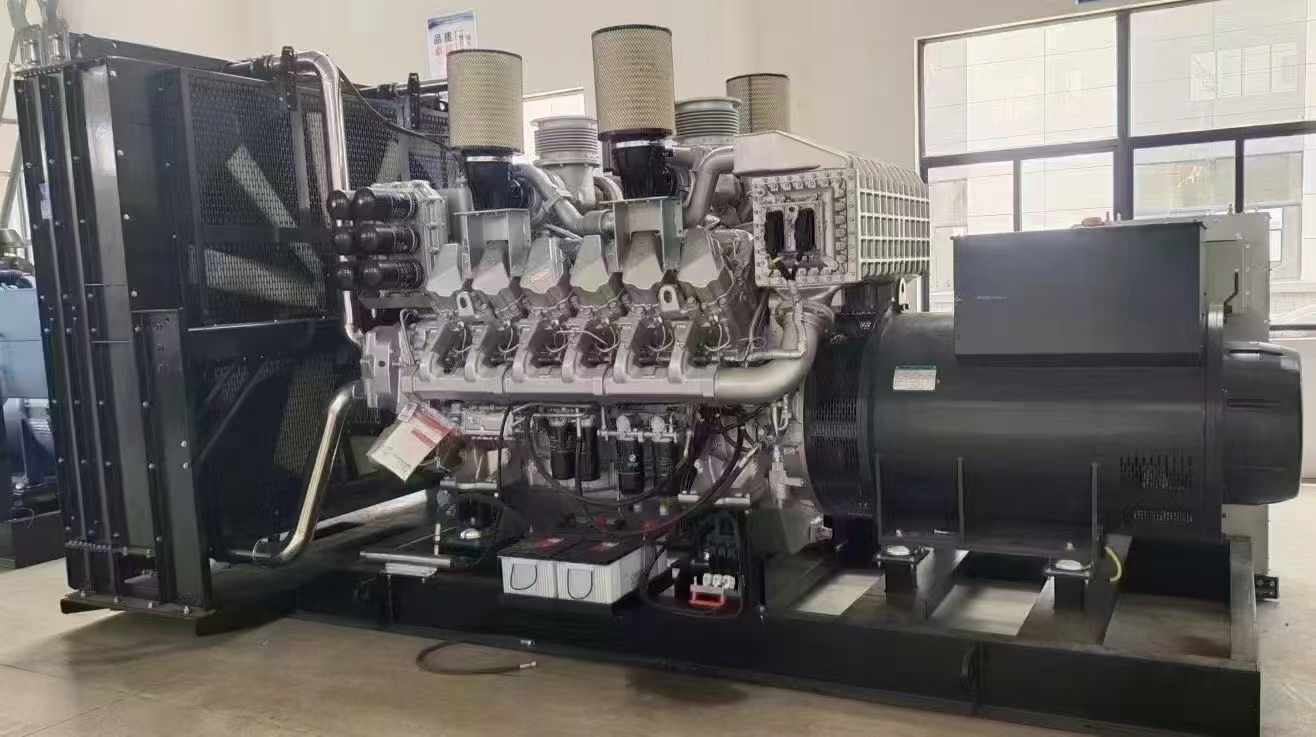 济南800KW柴油发电机组可以带动多少kw的设备？
